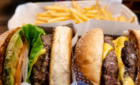 burger and chips